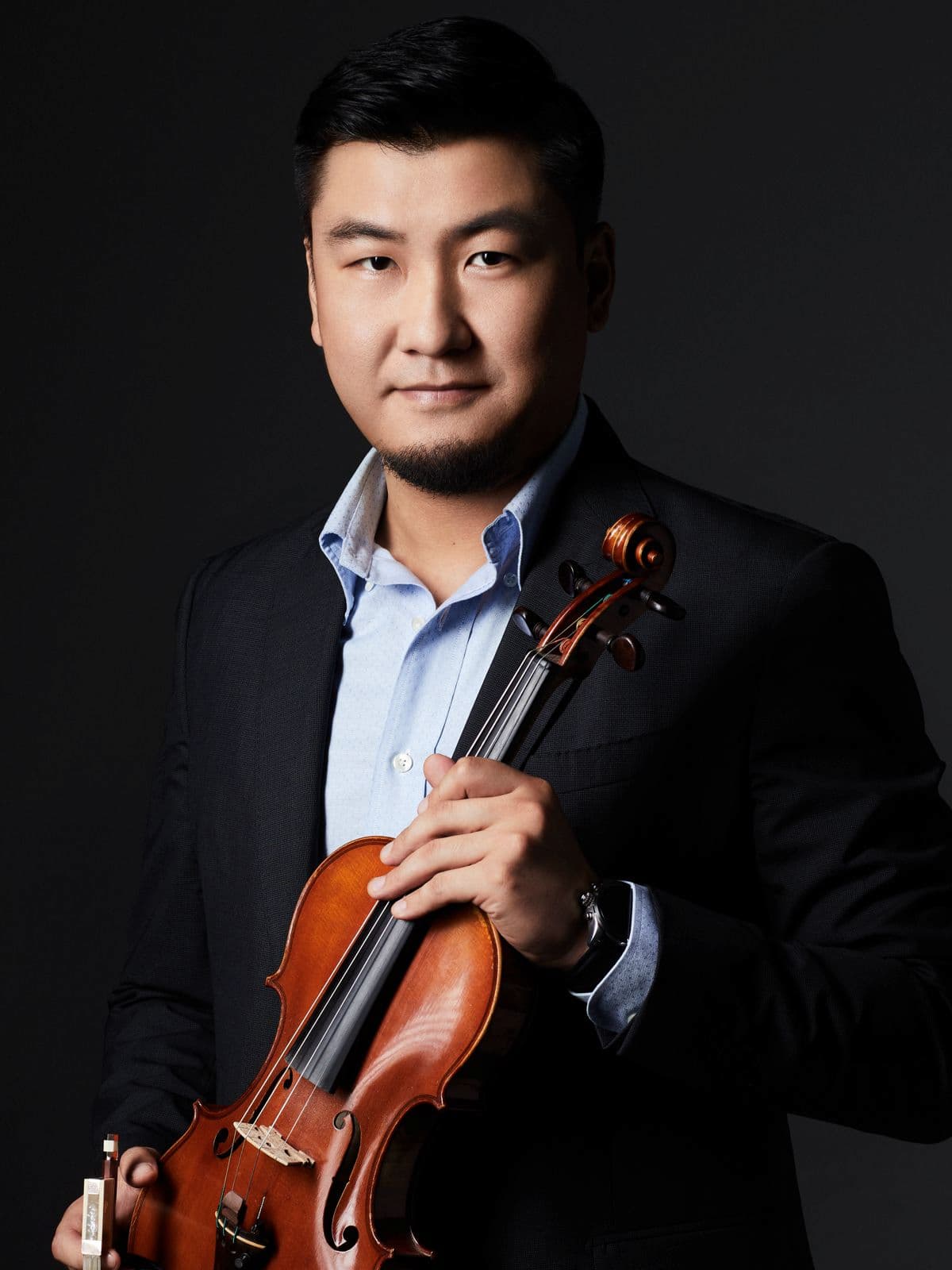Zhen Xu Violinista